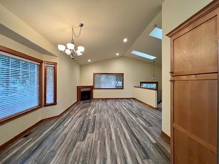 2 Tawny Cir — Photo 6