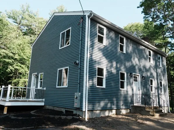 658 Berkley St, Berkley, MA 02779