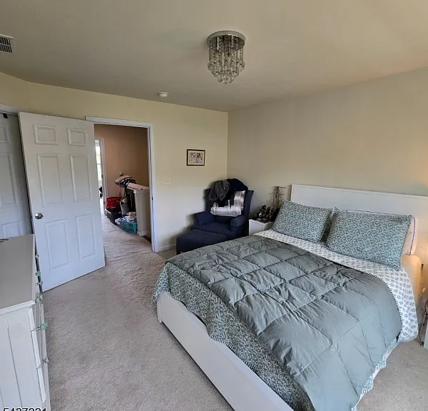 76 Albert Ct — Photo 29