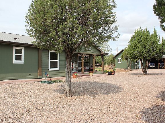 Front of home and driveway