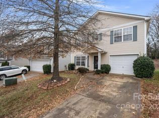 7433 Lady Liberty Ln, Charlotte, NC 28217