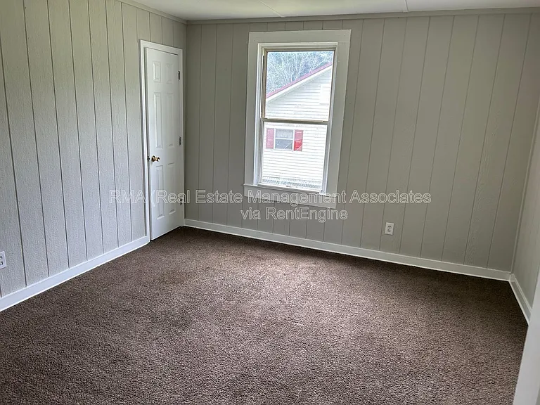 32A Plum St — Photo 5