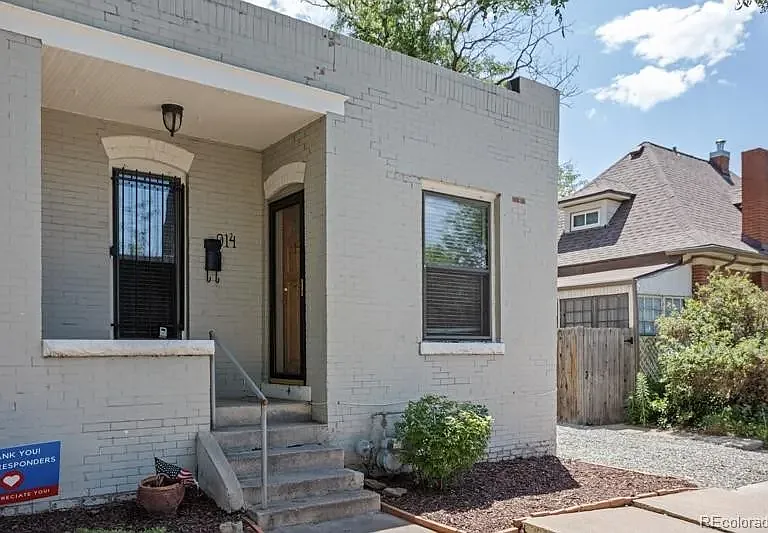 914 E Iowa Ave — Photo 23