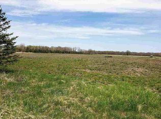 Ginnow Rd, Omro, WI 54963
