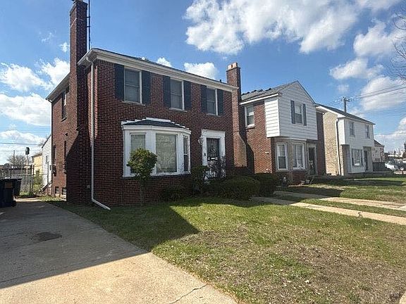 3rd image of 18975 Hartwell St