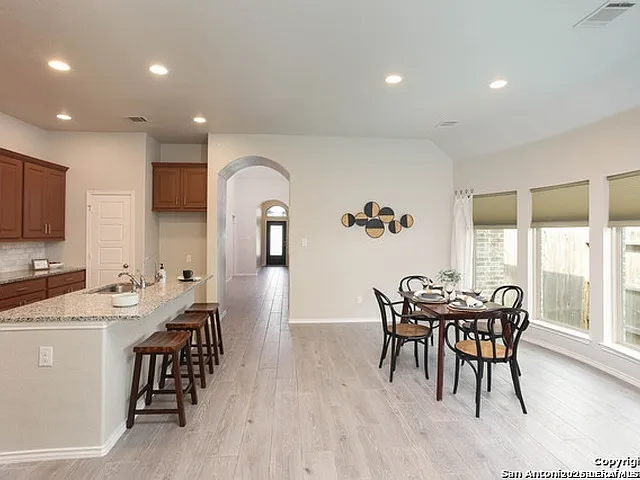 708 Arroyo Dorado — Photo 9
