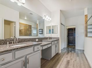 34024R Laughing Oak Dr, Wesley Chapel, FL 33545