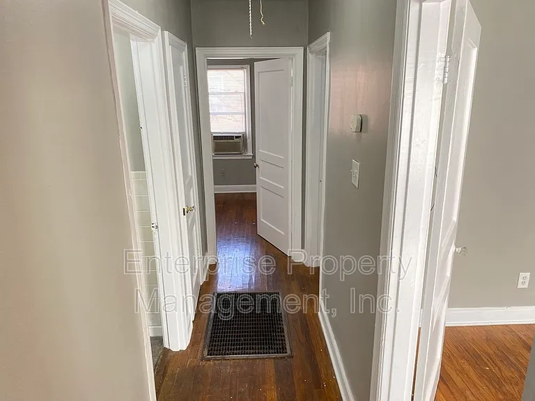 599 Houston St — Photo 12