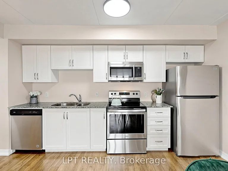 104 Summit Ridge Dr — Photo 23