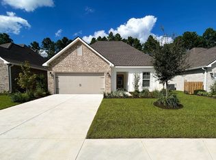 40 Apollo Ave W, Freeport, FL 32439