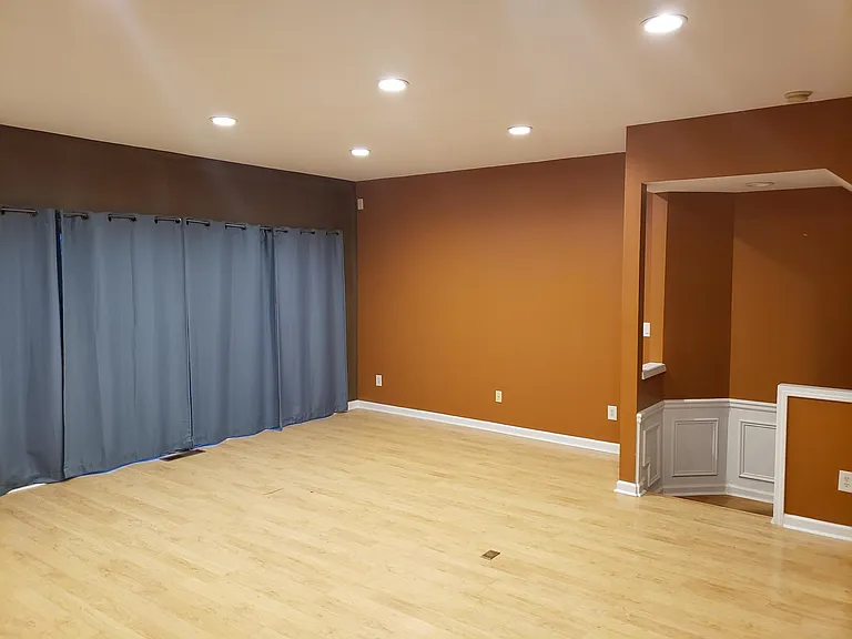 3396 Lathenview Ct — Photo 2