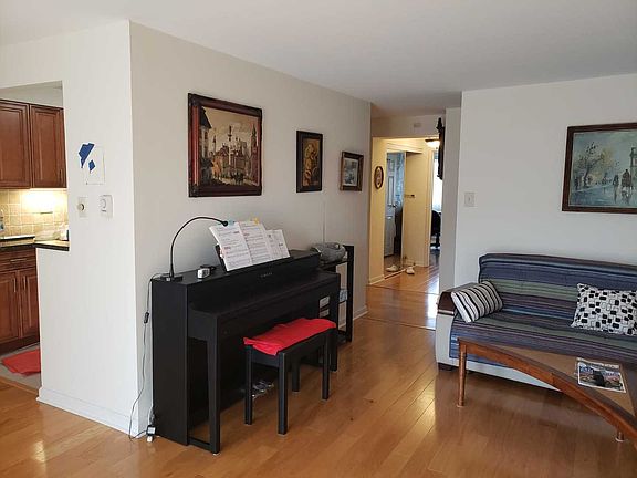 4th image of 9716 S Karlov Ave APT 301