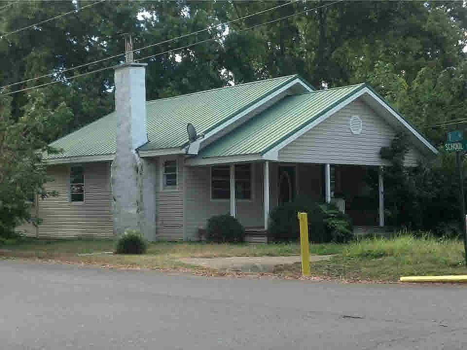 2nd image of 267 1st Ave