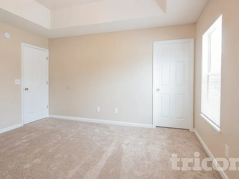 160 Saddleridge Rd — Photo 8