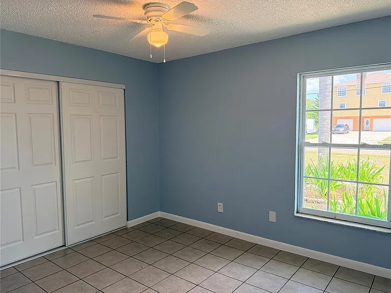 208 Flamingo Dr — Photo 12