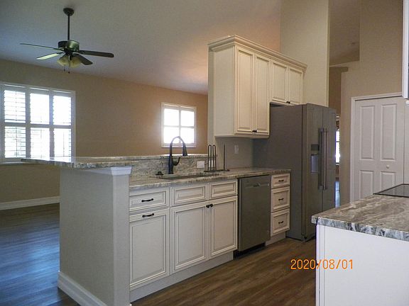 5th image of 1426 Hedgewood Cir