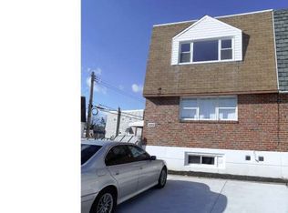 10602 Evans St, Philadelphia, PA 19116