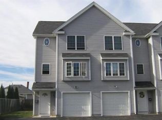 14 Dana St, Lowell, MA 01850
