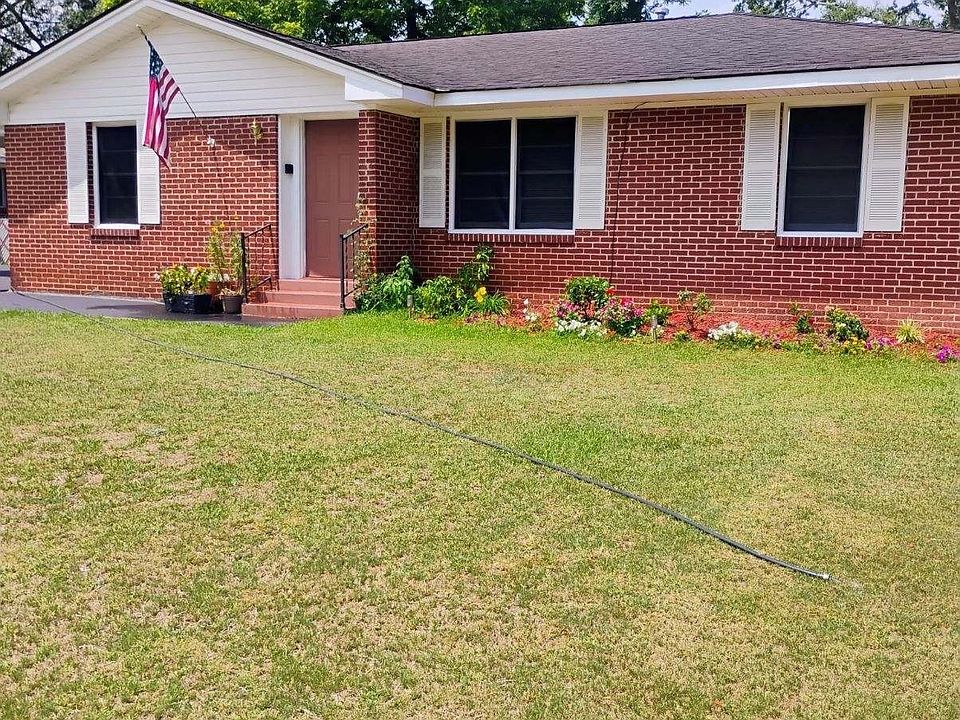 1st image of 1127 Rosedale Dr