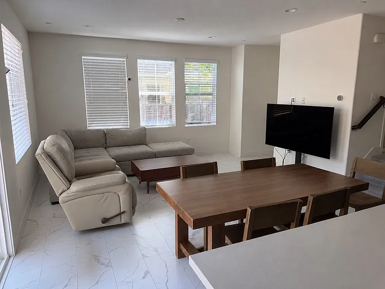 8523 Jetty Way — Photo 16