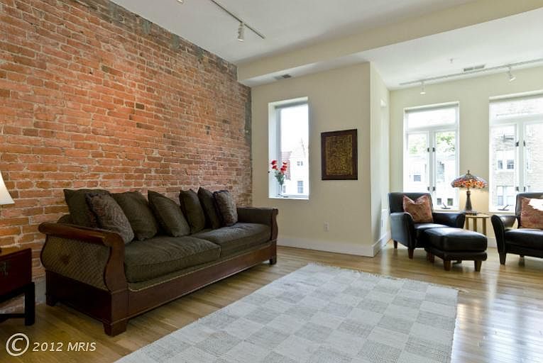 1st image of 1819 Belmont Rd NW APT 3