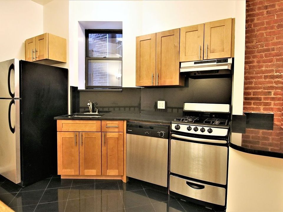 1st image of 147 E 81st St APT 1e