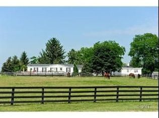 31668 N River Rd, Waukegan, IL 60085