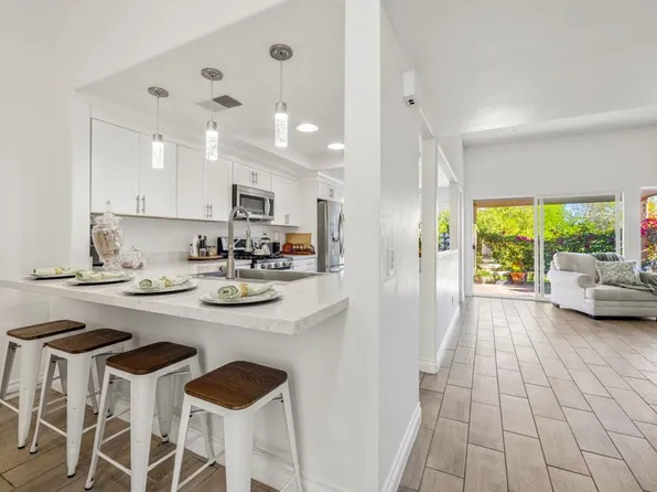 72506 Desert Flower Dr, Palm Desert, CA 92260