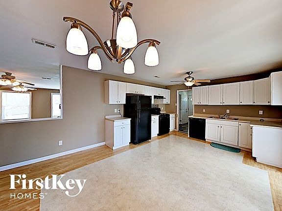 5th image of 3525 Stonehaven Dr