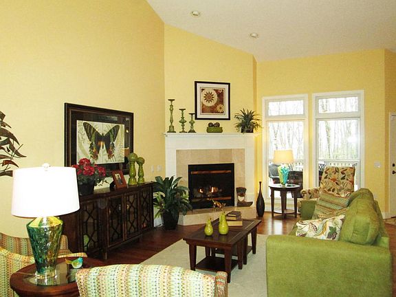 5th image of 120 Markham Ln