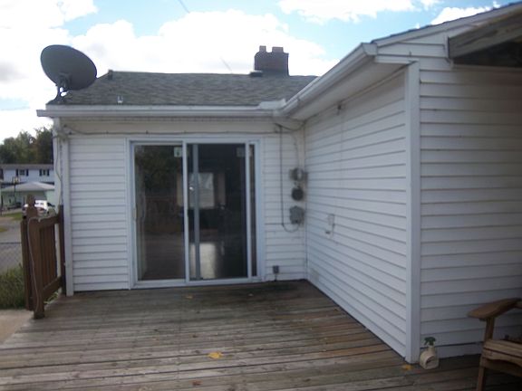 back entrance to kitchen