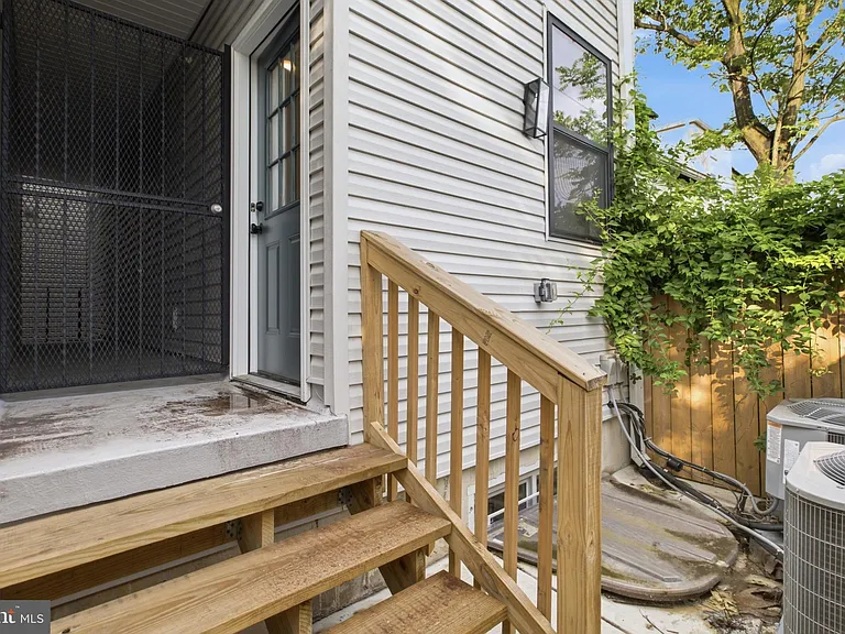 4243 Mantua Ave #2 — Photo 5