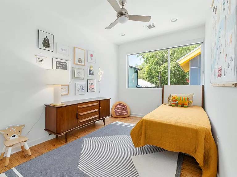 1606 Salina St — Photo 17