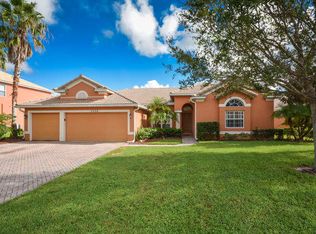 2000 SW Panther Trce, Stuart, FL 34997