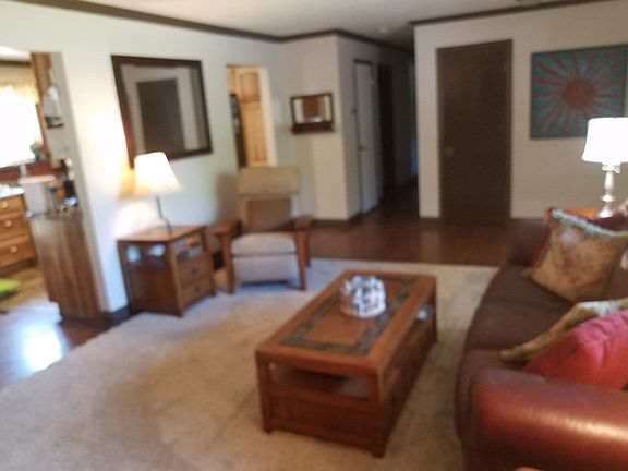 Laminate floors throughout