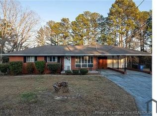 1802 Olympia Ct, Fayetteville, NC 28301