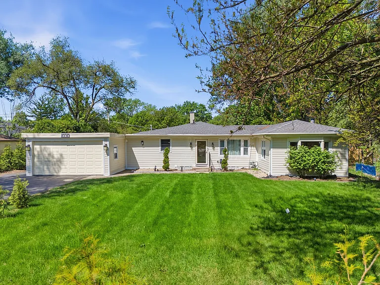 1030 Westmore Meyers Rd — Photo 1