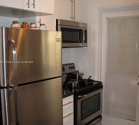 2nd image of 1250 Drexel Ave #11