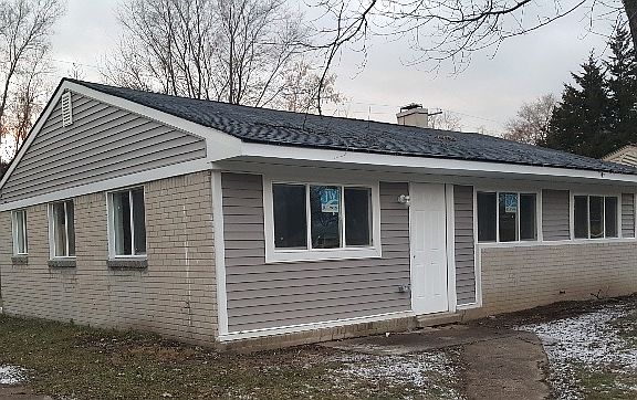 2nd image of 1814 Carol Ann Ave