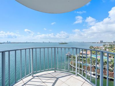 11930 N Bayshore Dr APT 1007, North Miami, FL, 33181