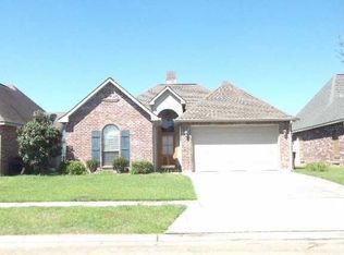 2314 Hunters Trail Dr, Baton Rouge, LA 70816