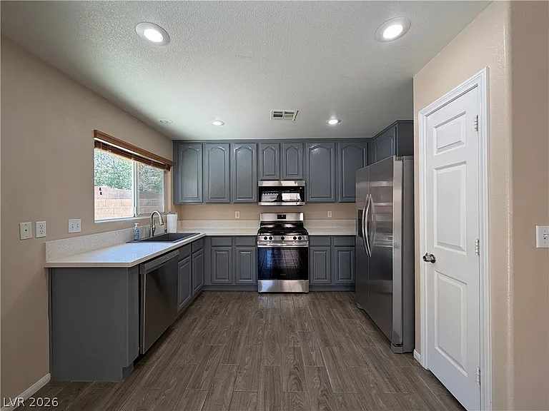 11018 Alora St — Photo 5