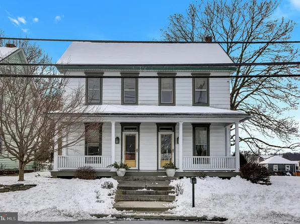 2744 Horseshoe Pike, Palmyra, PA 17078