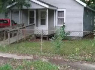 1949 Valley St, Muskegon, MI 49442