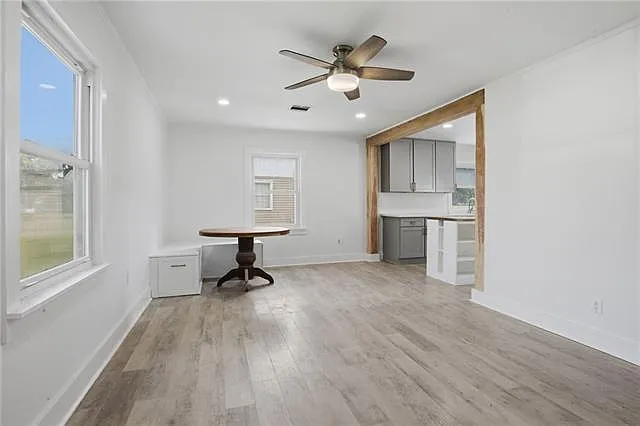 327 Wainwright Dr — Photo 10