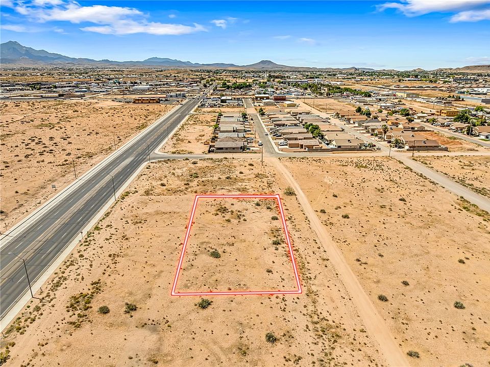 1st image of 320-07-074 N Nevada Street