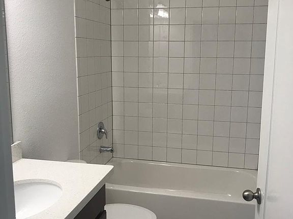 5th image of 15467 Sugar Citrus Dr