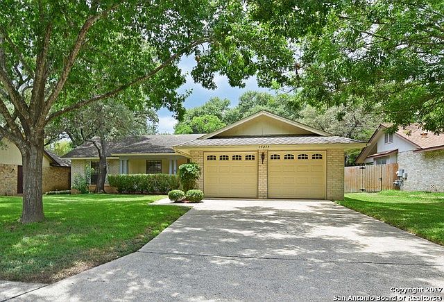 1st image of 15219 Chalet Dr