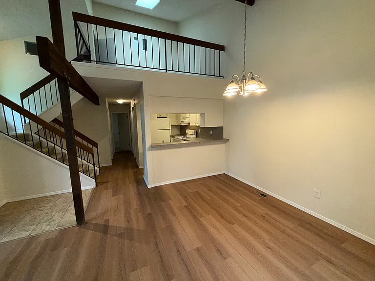 Dining Rm & Loft