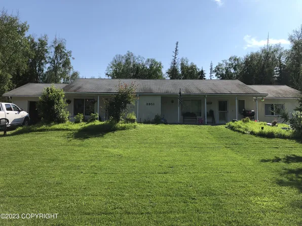 3951 N El Taino Dr, Wasilla, AK 99623